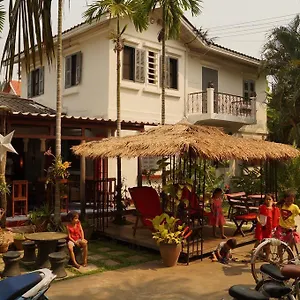 2* Hotel Suan Maak